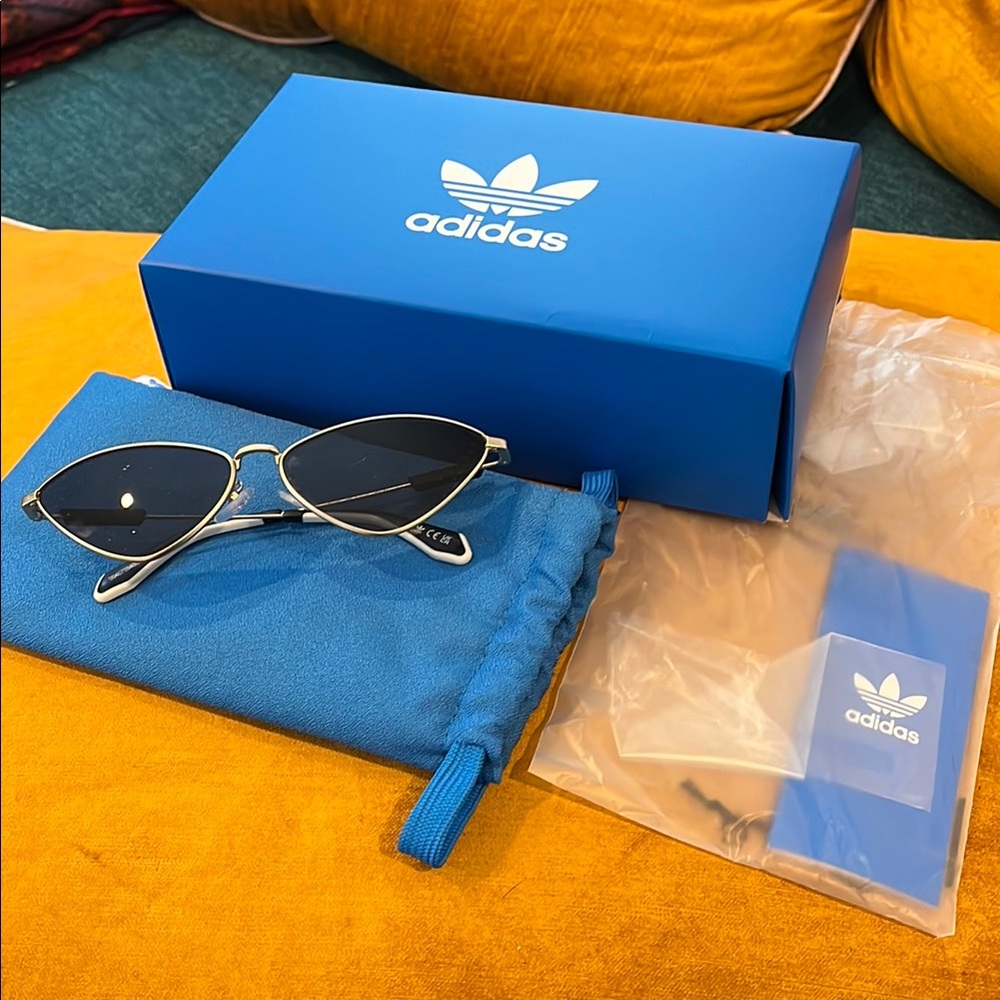 NWT Adidas OR0084 Originals Sunglasses SOLD OUT